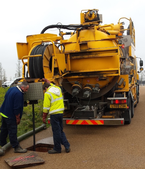 Tanker Jetting London Drainage